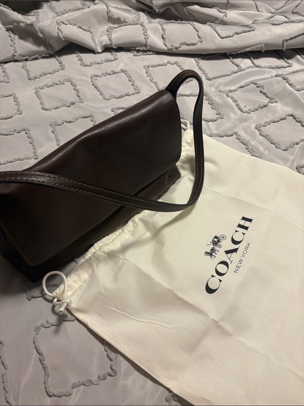 Coach Chelsea brass/maple Leather Shoulder Bag with Gold Accent - Picture 12 of 12